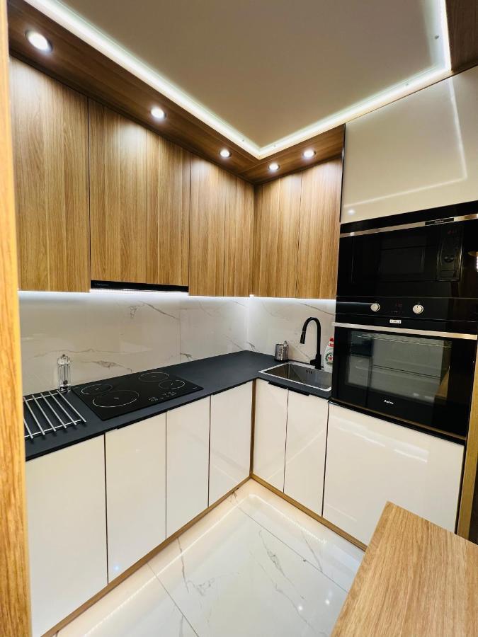 Centrum Wyzwolenia Apartment